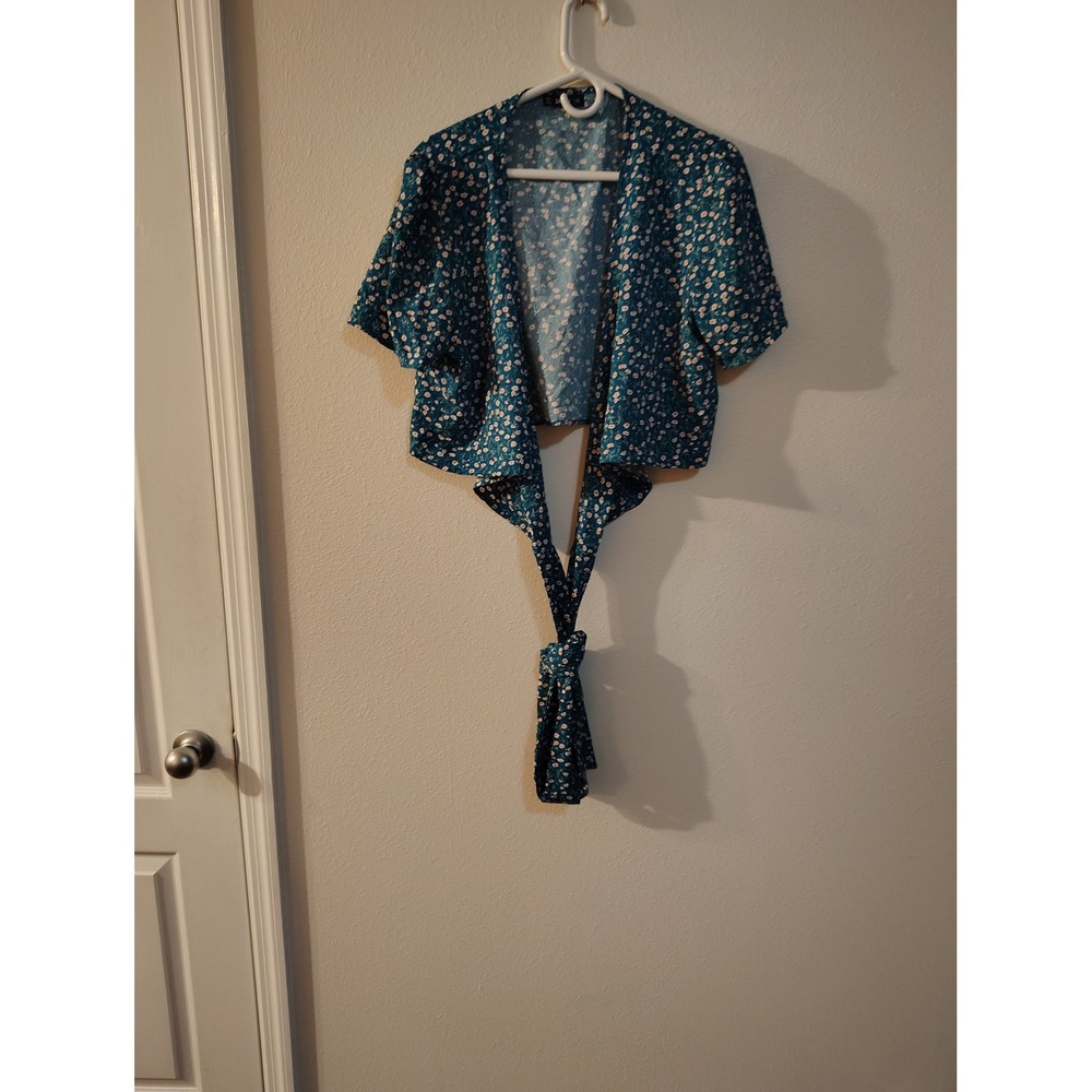 SHEIN Curve Teal Blue Ditsy Floral Tie Front Crop Top Blouse 1XL Plus Size